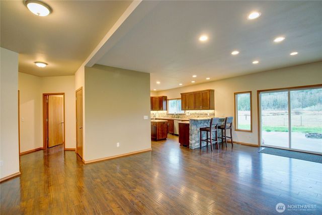 32839 Hamilton Cemetery Road, Sedro Woolley, WA 98284