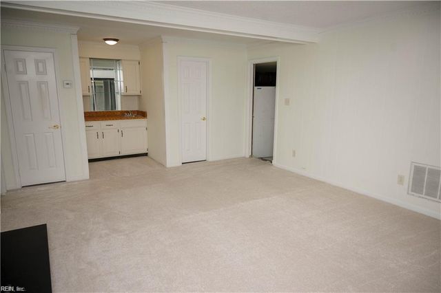 1028 Camino Real S, Virginia Beach, VA 23456