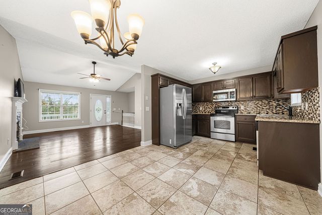 17 Rocky Avenue NW, Cartersville, GA 30120