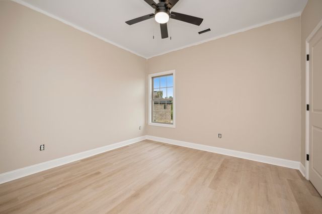 214 Carhartt Drive, Richmond, KY 40475