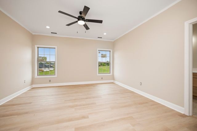 214 Carhartt Drive, Richmond, KY 40475