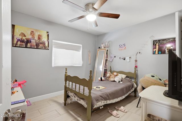 1911 E HARVARD Street, Phoenix, AZ 85006