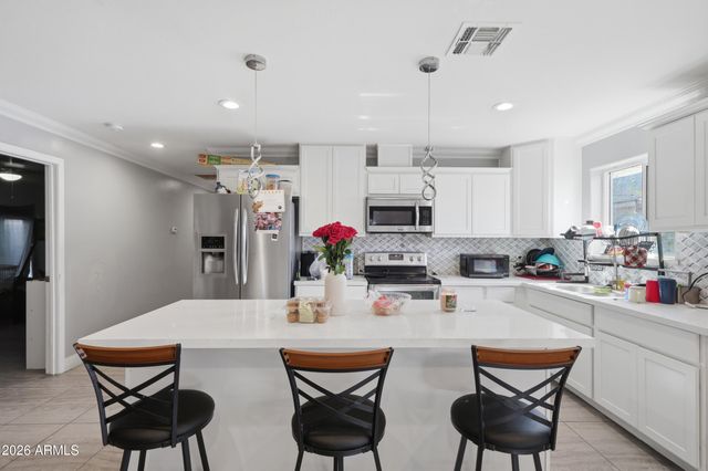 1911 E HARVARD Street, Phoenix, AZ 85006