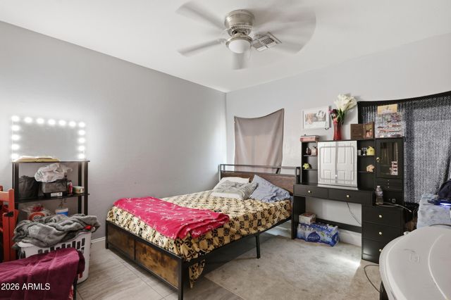 1911 E HARVARD Street, Phoenix, AZ 85006