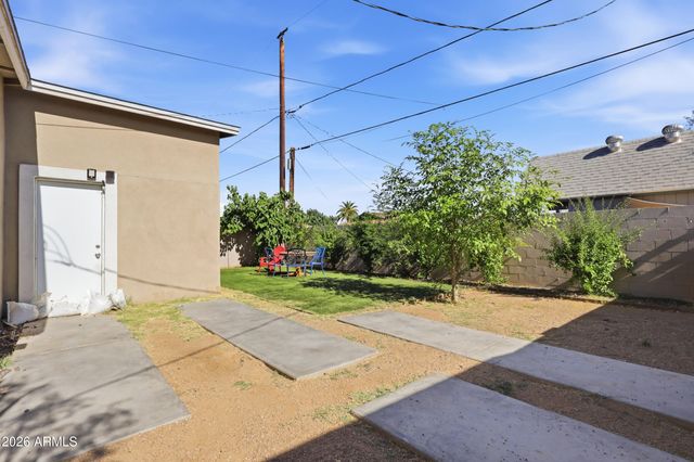 1911 E HARVARD Street, Phoenix, AZ 85006