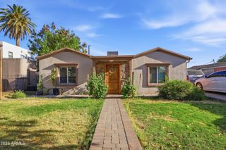 1911 E HARVARD Street, Phoenix, AZ 85006