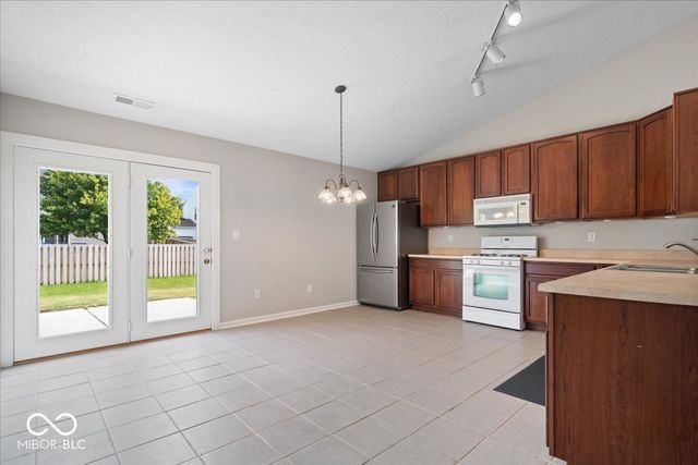 58 Fillmore Way, Westfield, IN 46074
