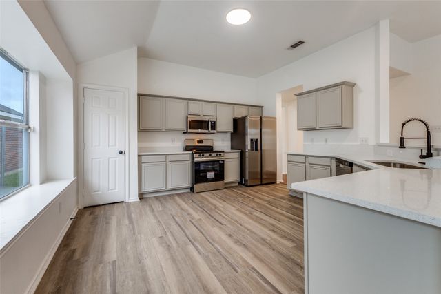 1409 Jessica Lane, Mesquite, TX 75149