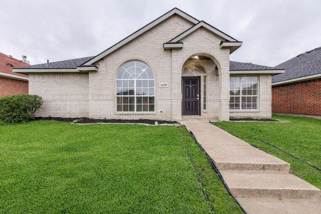 1409 Jessica Lane, Mesquite, TX 75149