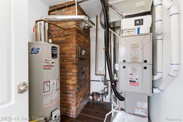 1043 Westview Road, Bloomfield Hills, MI 48304