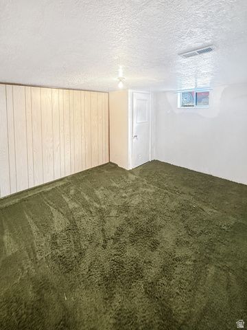 7811 S OAK ST, Sandy, UT 84092