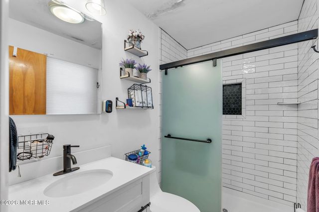 453 Lafayette Drive, Brick, NJ 08723