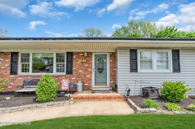 453 Lafayette Drive, Brick, NJ 08723