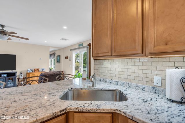 453 Lafayette Drive, Brick, NJ 08723