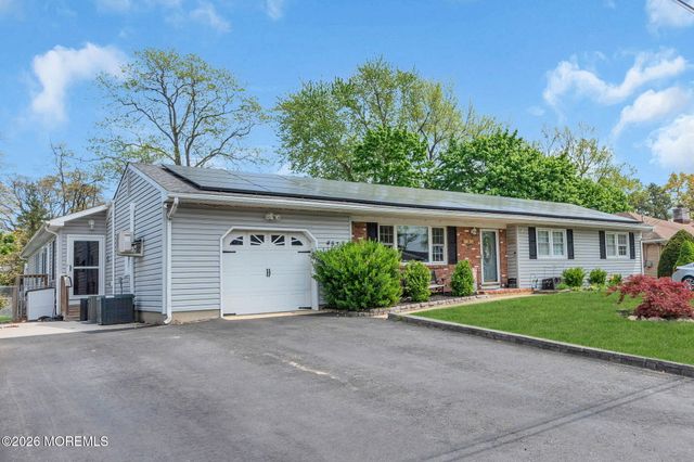453 Lafayette Drive, Brick, NJ 08723