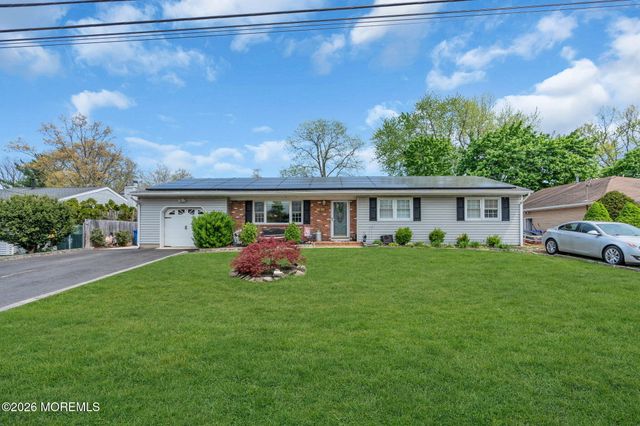 453 Lafayette Drive, Brick, NJ 08723