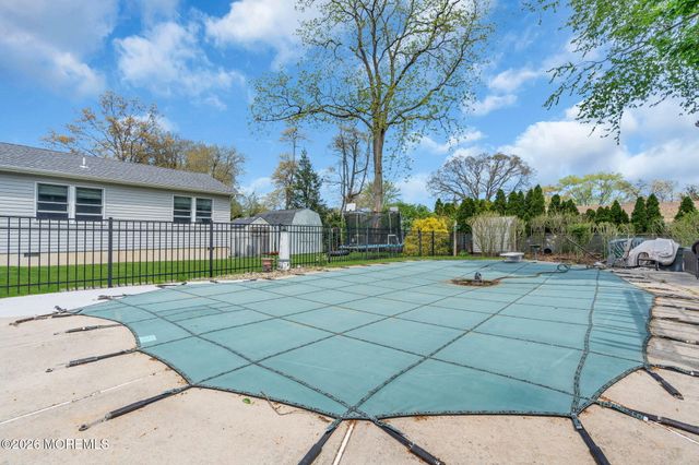 453 Lafayette Drive, Brick, NJ 08723