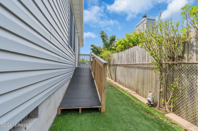 453 Lafayette Drive, Brick, NJ 08723