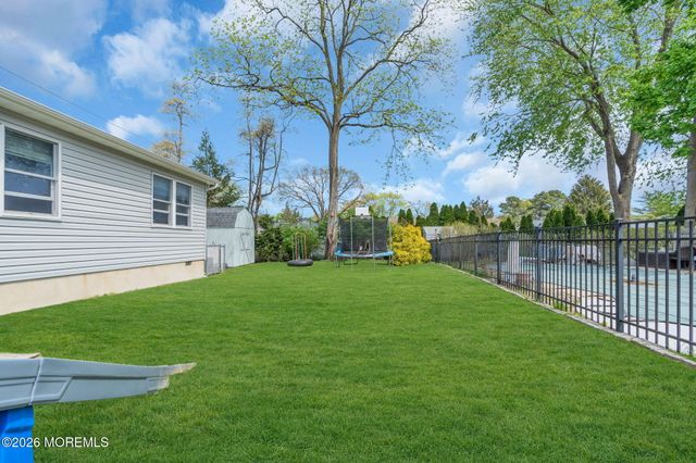 453 Lafayette Drive, Brick, NJ 08723