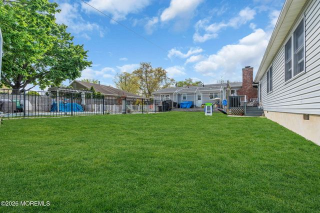 453 Lafayette Drive, Brick, NJ 08723