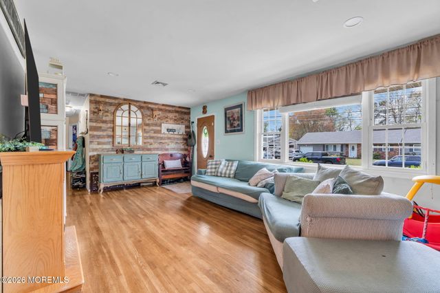 453 Lafayette Drive, Brick, NJ 08723