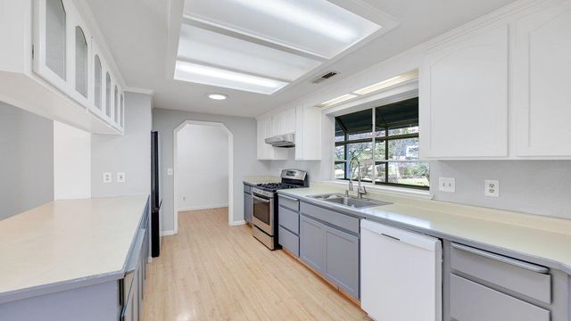 12929 Hollow Dr, Sonora, CA 95370