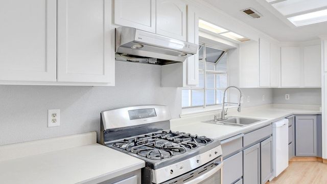 12929 Hollow Dr, Sonora, CA 95370