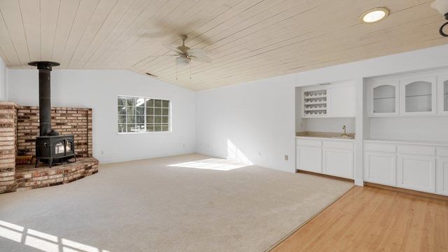 12929 Hollow Dr, Sonora, CA 95370