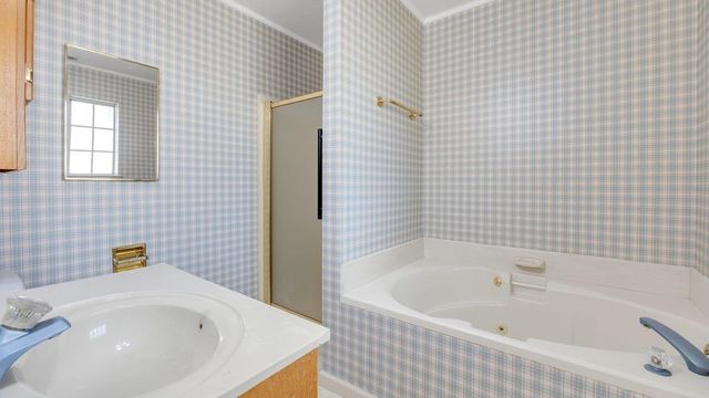 12929 Hollow Dr, Sonora, CA 95370