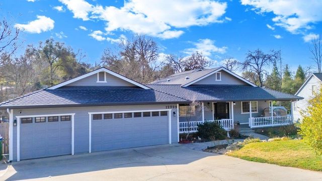 12929 Hollow Dr, Sonora, CA 95370