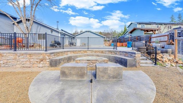 12929 Hollow Dr, Sonora, CA 95370