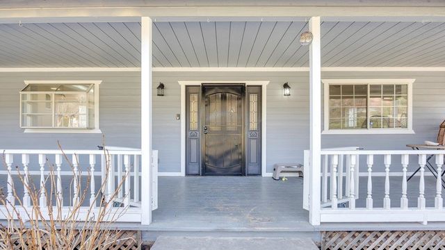 12929 Hollow Dr, Sonora, CA 95370