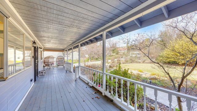 12929 Hollow Dr, Sonora, CA 95370