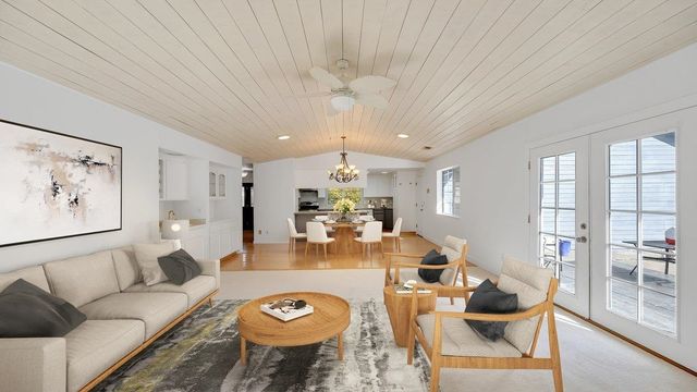 12929 Hollow Dr, Sonora, CA 95370