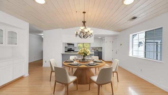 12929 Hollow Dr, Sonora, CA 95370