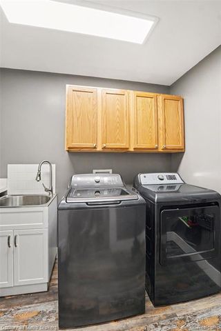 13275 Old Oaks Drive, Fenton, MI 48430