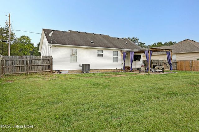 448 Hensley Rd, Shepherdsville, KY 40165
