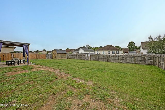 448 Hensley Rd, Shepherdsville, KY 40165