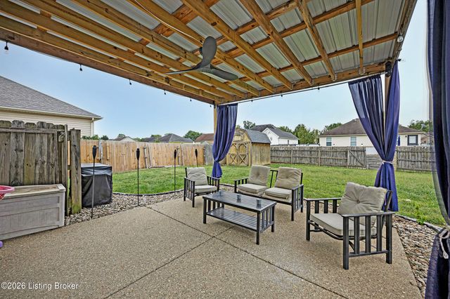 448 Hensley Rd, Shepherdsville, KY 40165