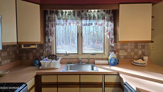 207 Sunset Drive, Forked River, NJ 08731