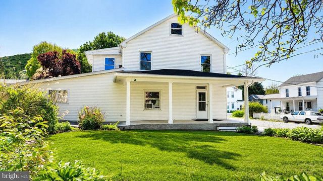 301 SWATARA ST, Dauphin, PA 17018