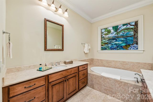 5208 Shepley Court, Charlotte, NC 28226