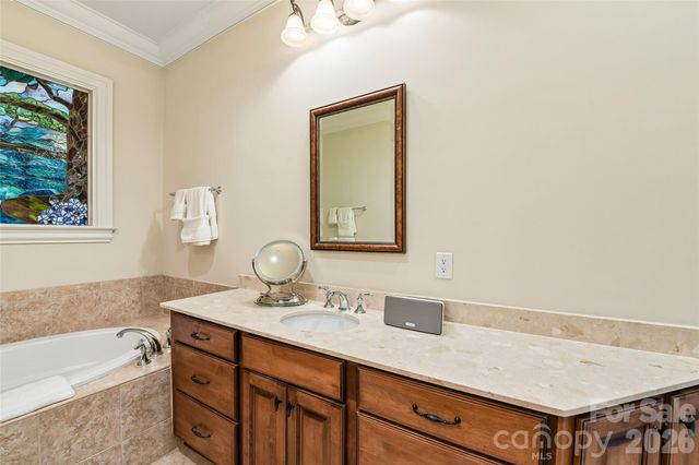 5208 Shepley Court, Charlotte, NC 28226