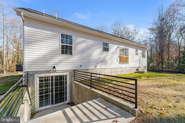 9006 PUMPKIN NECK RD, King George, VA 22485