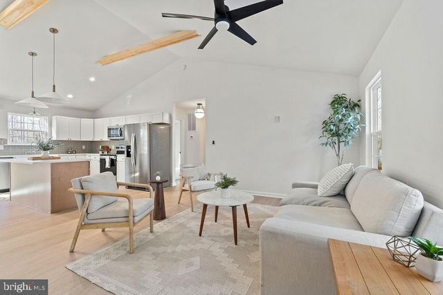 9006 PUMPKIN NECK RD, King George, VA 22485