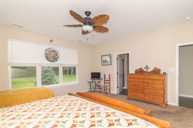 1992 S Sugar Gum Trail, Greenfield, IN 46140