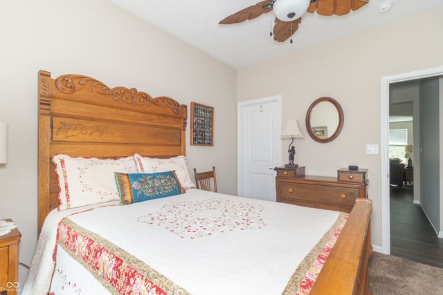 1992 S Sugar Gum Trail, Greenfield, IN 46140