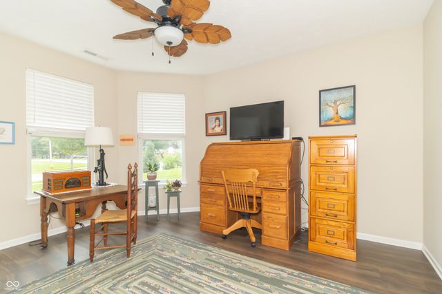 1992 S Sugar Gum Trail, Greenfield, IN 46140