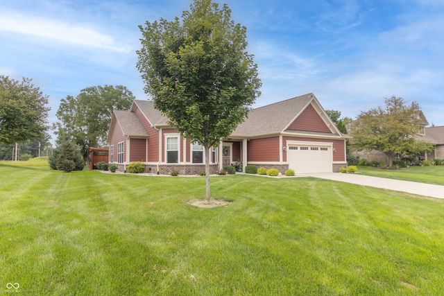 1992 S Sugar Gum Trail, Greenfield, IN 46140