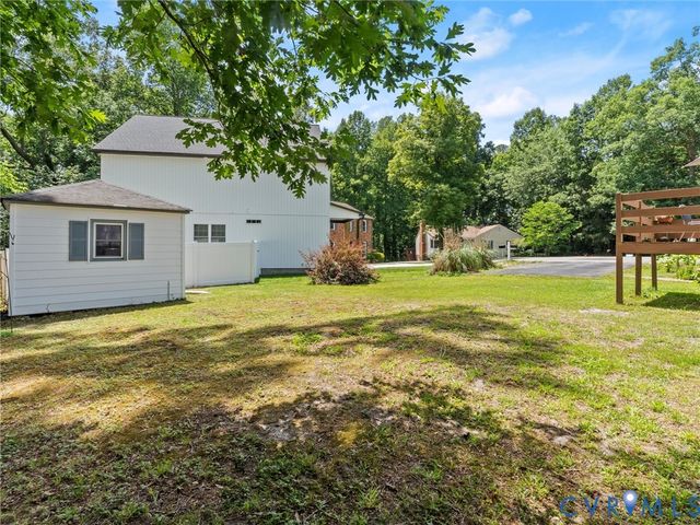 12106 Mathenay Dr, Chester, VA 23831
